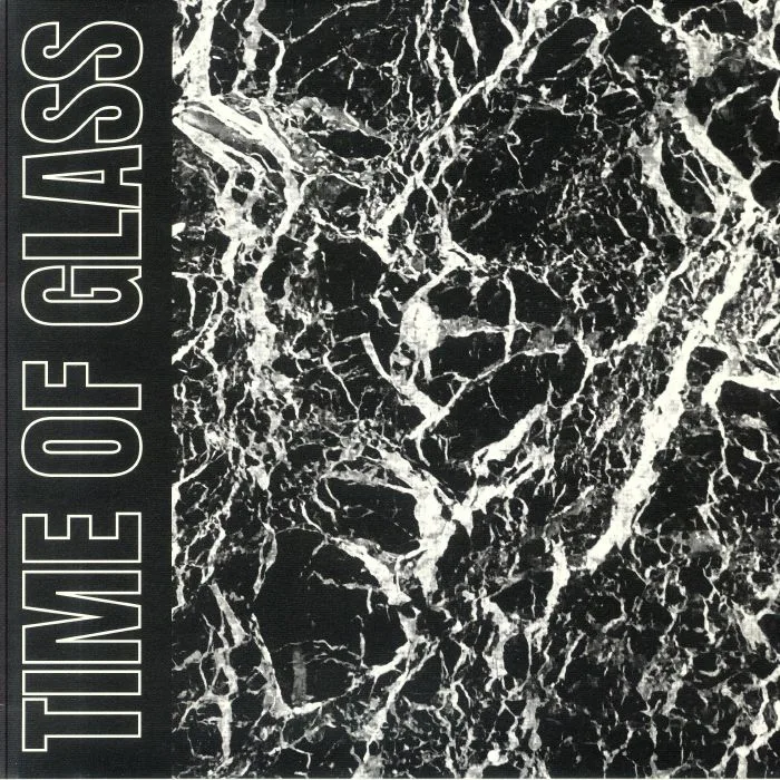 Лицевая сторона обложки — GIIRLS — Time Of Glass