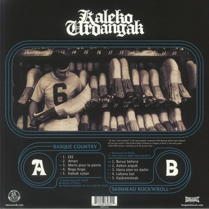 Обратная сторона обложки — KALEKO URDANGAK — The Essentials Vol II