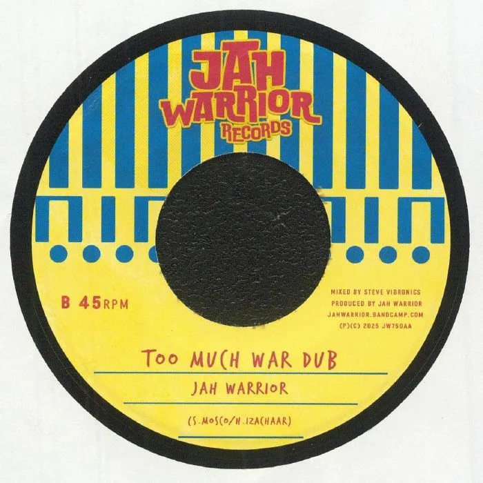 Обратная сторона обложки — Hughie IZACHAAR / JAH WARRIOR — War Again