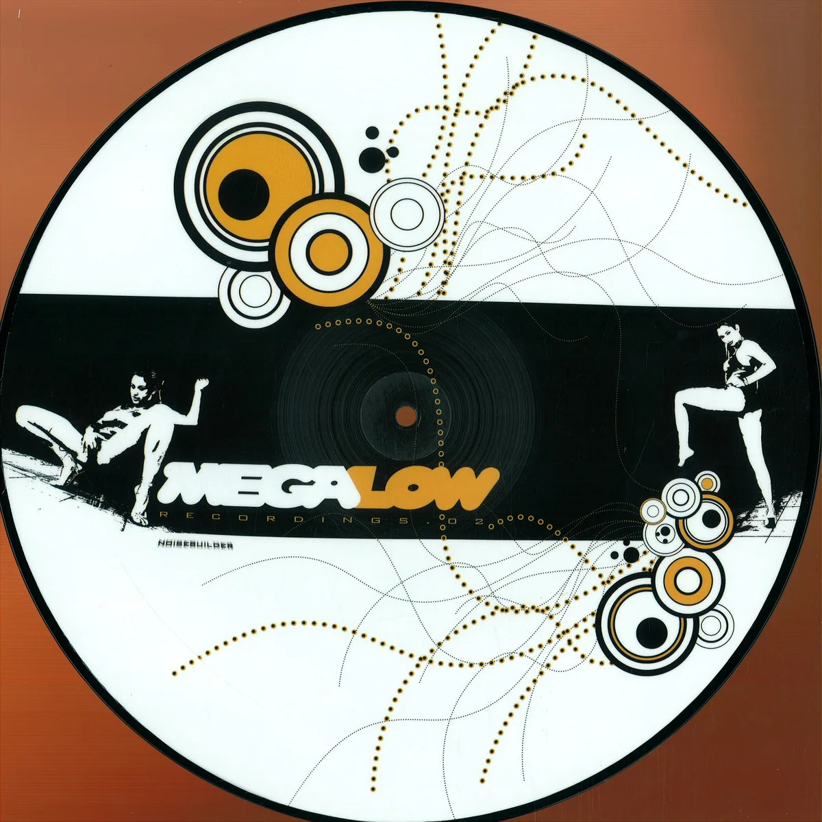 Noisebuilder — Megalow 02