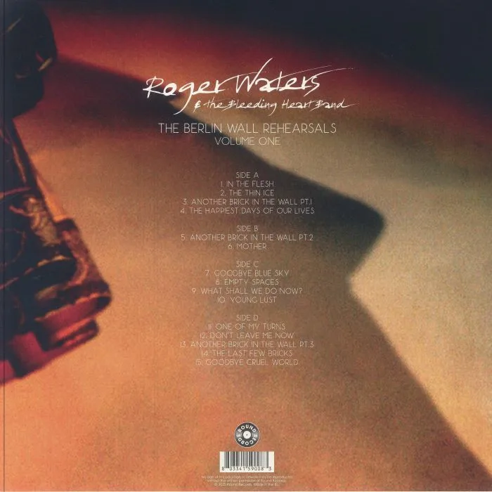 Back cover — Roger WATERS & THE BLEEDING HEART BAND — The Berlin Wall Rehearsals Vol 1