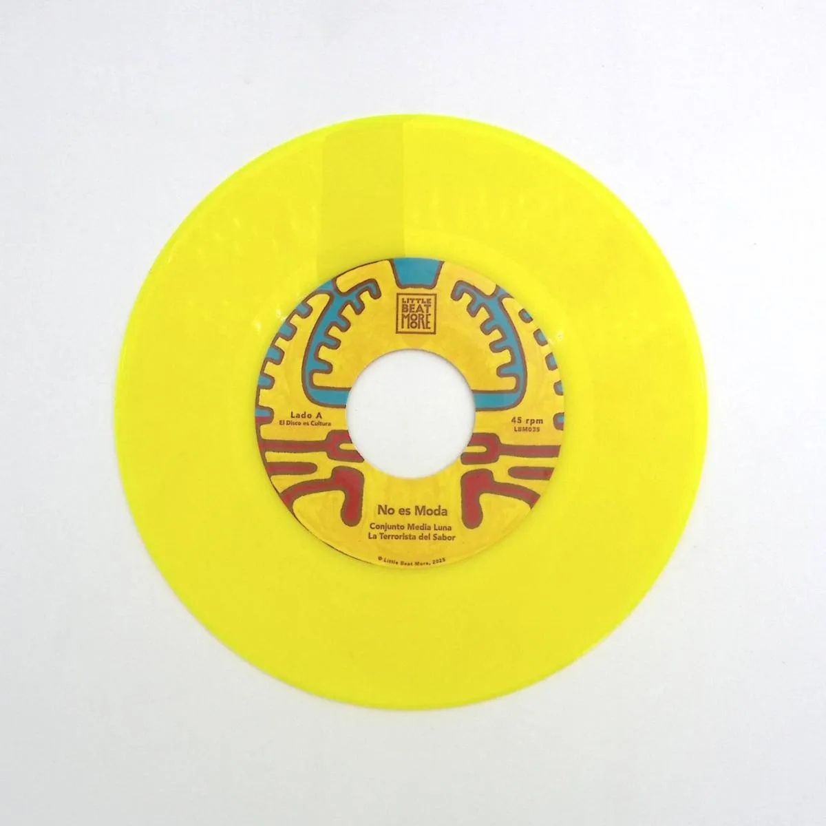 Conjunto Media Luna ft. La Terrorista del Sabor / ft. Turbo Sonidero — No es Moda / Kumbia Dos Pasitos (7")