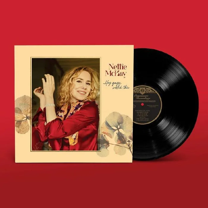 Nellie MCKAY — Hey Guys Watch This