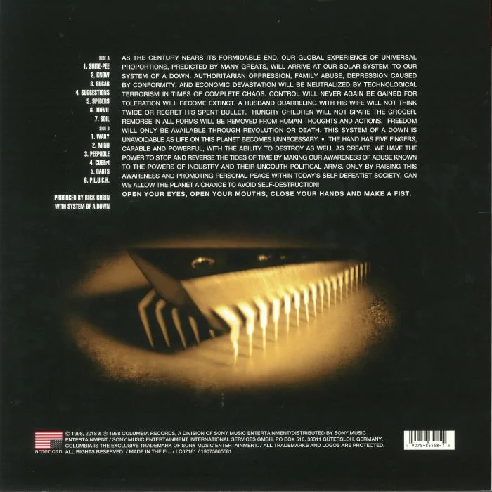 Back cover — SYSTEM OF A DOWN — System Of A Down (reissue)