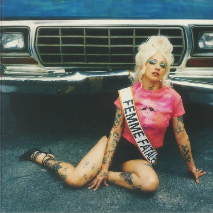 MON LAFERTE — Femme Fatale