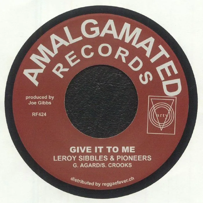Leroy SIBBLES / PIONEERS / DERRICK MORGAN with LYNN TAITT BAND — Give It To Me