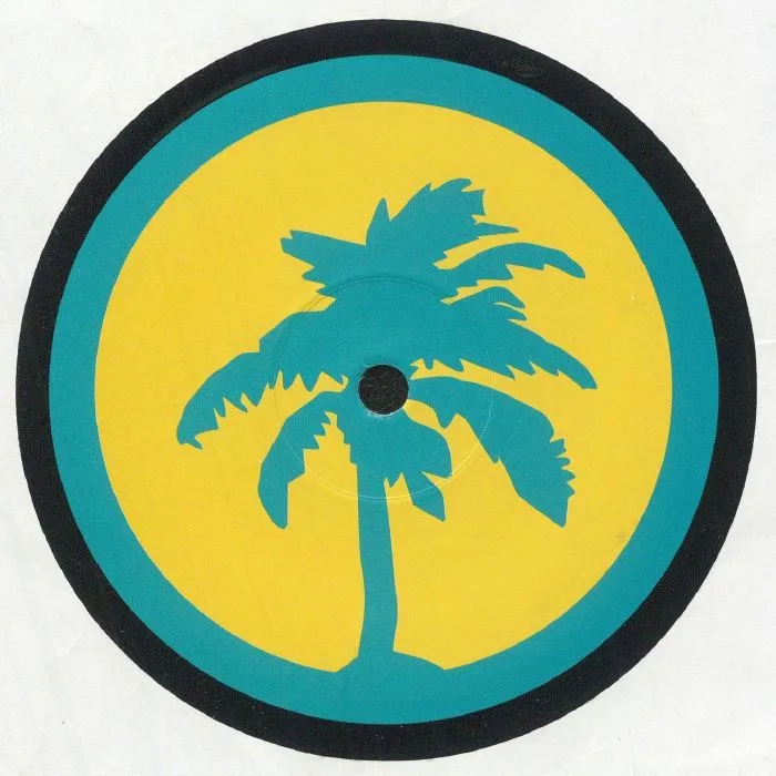 Лицевая сторона обложки — PRUNK / RED 87 / RAFAEL / MISHELL / EASTTOWN / JAMBACK — Hot Creations Summer Sampler 2025