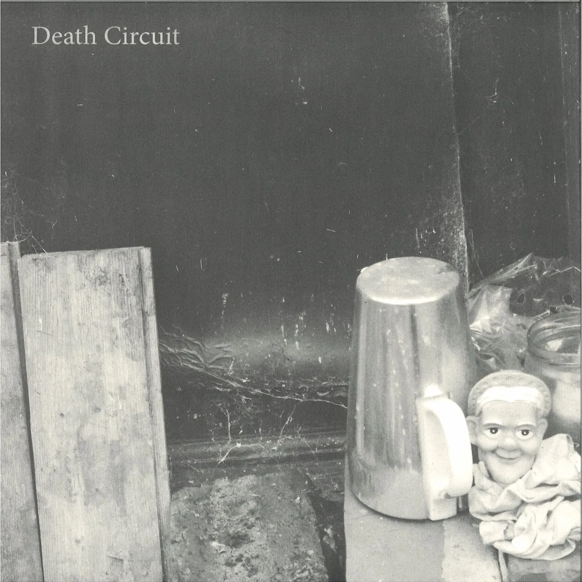 Death Circuit — Teeparty am Waldbrand