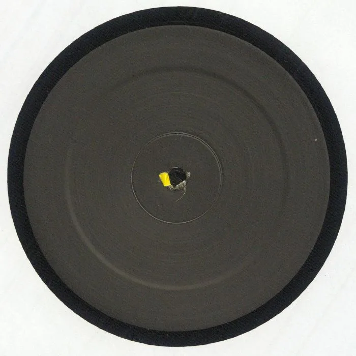 Back cover — ZAKIR / NUMER06 / MUERAN HUMANOS / DAVE / BUSSO / ANNA KOHLIN — VALOVARIOU 002