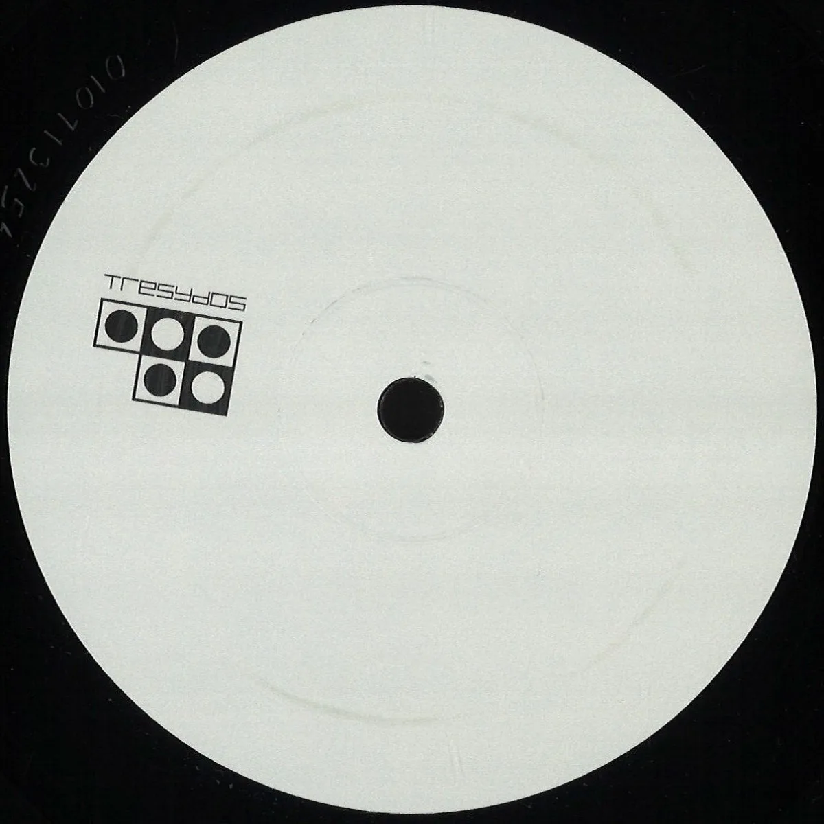 Various — System Error x Tresydos