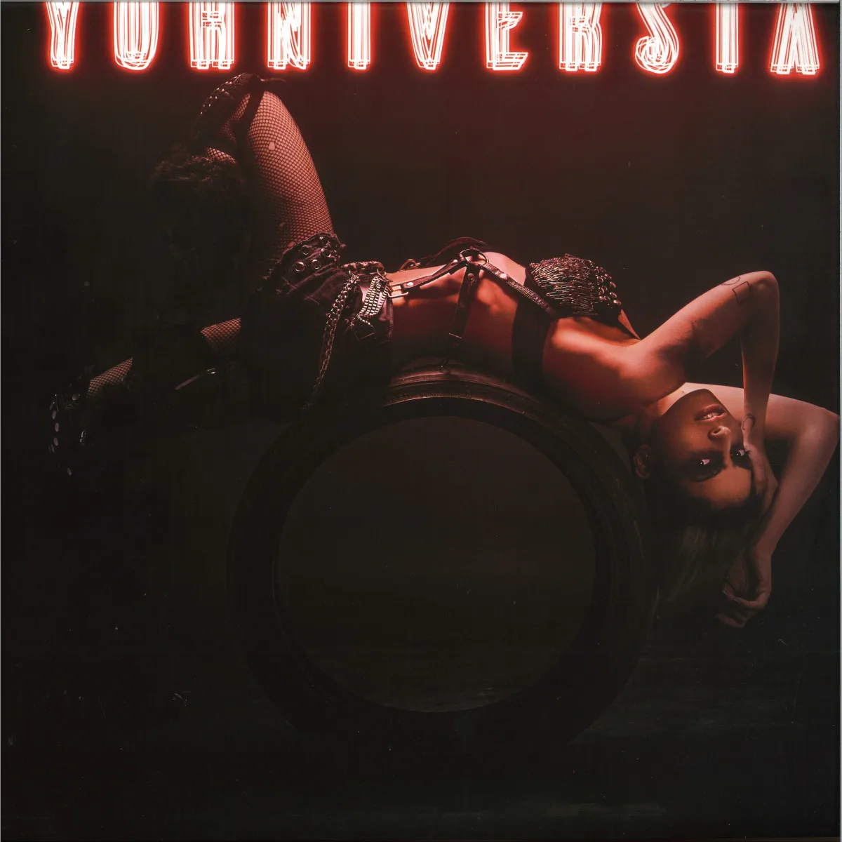 Обратная сторона обложки — Yuhniversia — E.P.