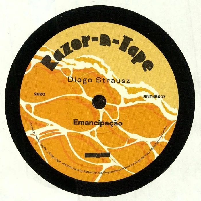 Front cover — Diogo STRAUSZ — Emancipacao