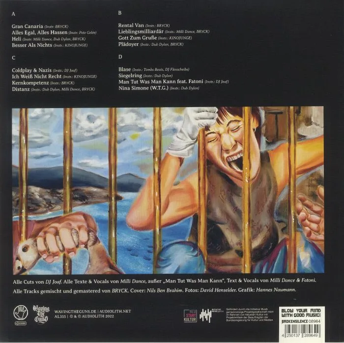 Back cover — WAVING THE GUNS — Am Kafig Rutteln