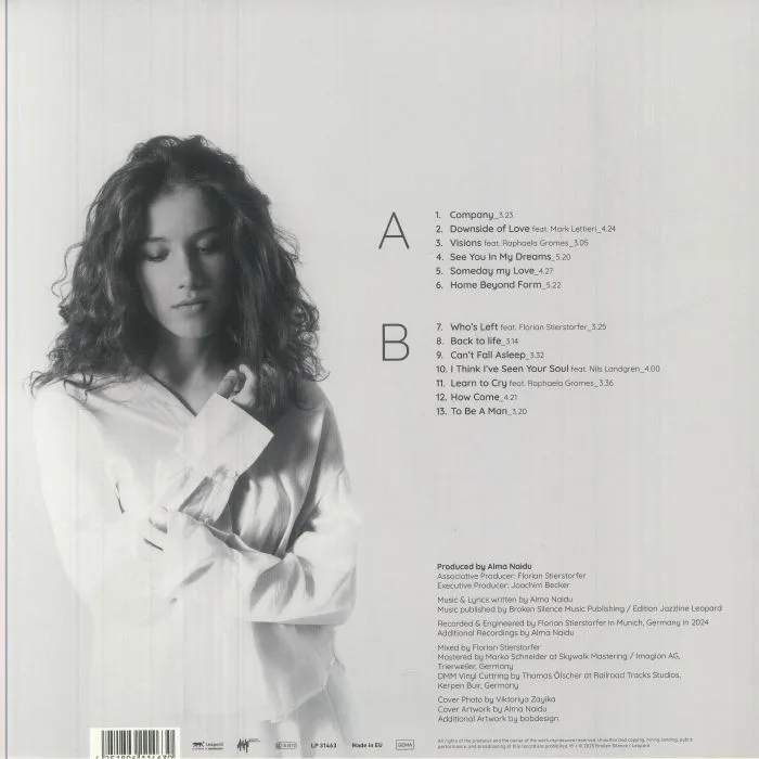 Back cover — Alma NAIDU — Redefine