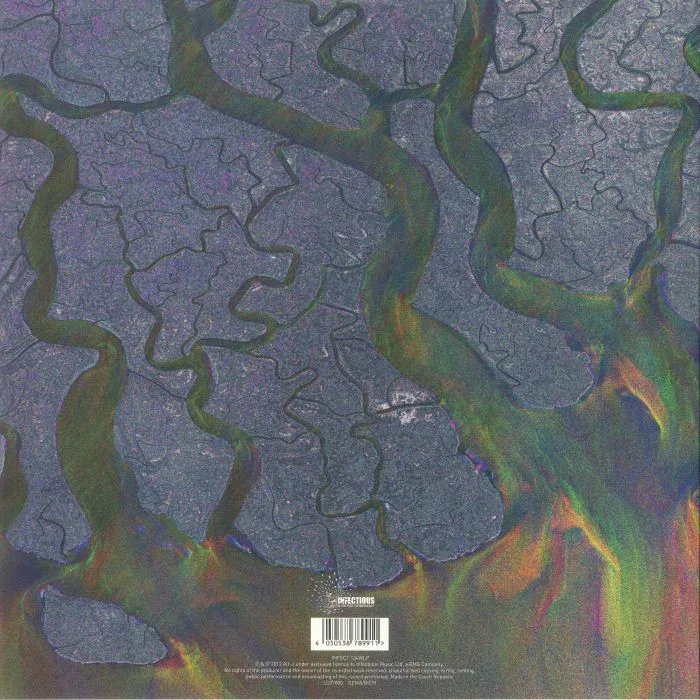 Обратная сторона обложки — ALT J — An Awesome Wave