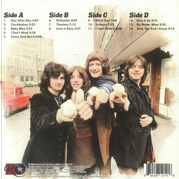 Обратная сторона обложки — BADFINGER — Live At The Cambridge Performance Center: Cambridge MA, 3 / 31 / 1974