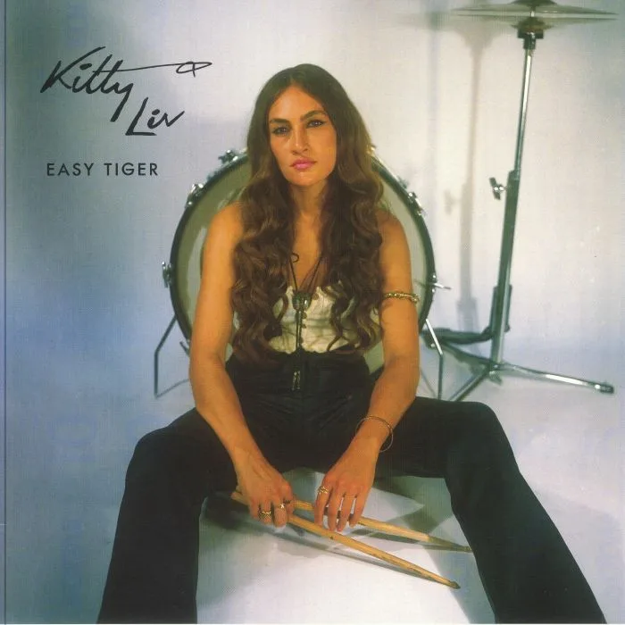 KITTY LIV — Easy Tiger