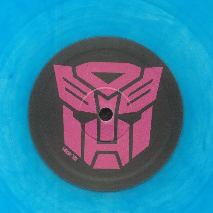 Front cover — VIBEZ 93 — Warlord