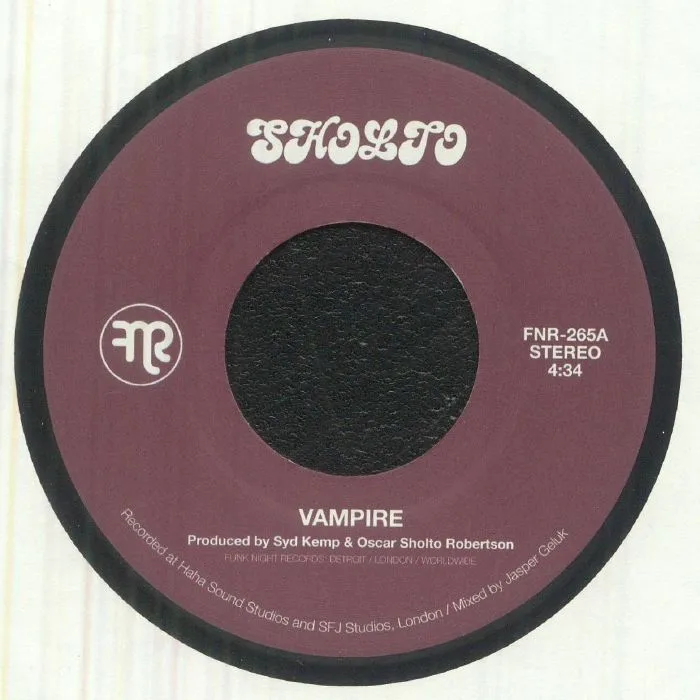Лицевая сторона обложки — SHOLTO — Vampire / The Pearl That Glitters (7")