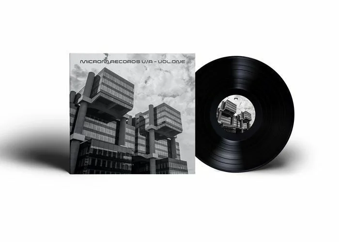Лицевая сторона обложки — VEMA DIODES / VIRTUAL MANAGEMENT / THE BANDIT / NEGOCIUS MAN / MECANIZADOS COLOMER / IDEOGRAMA / ALLUMYND — V / A Vol One