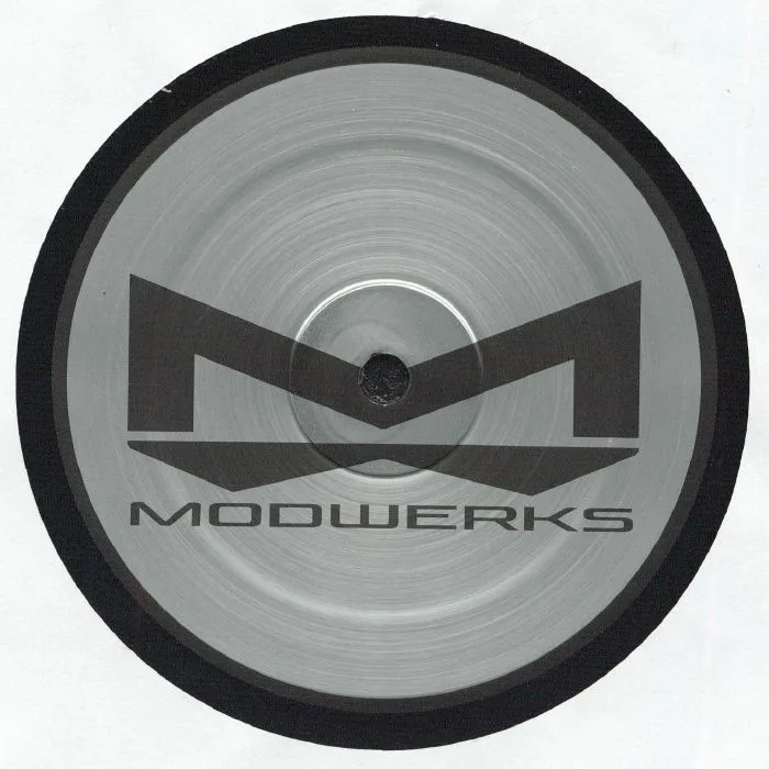 Front cover — O aka PHASE — Modwerks 10