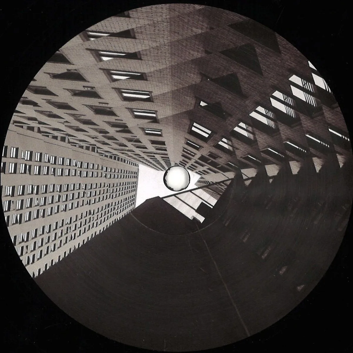 Dj Holographic&Alex Wilcox — Parallel Shifting