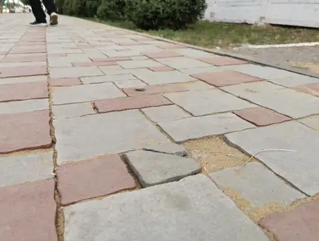 Почему разрушается новая тротуарная плитка?