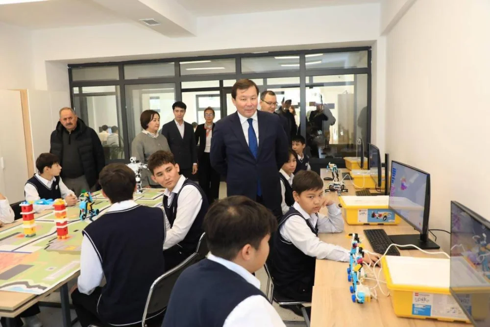 В Актобе открылся AQTOBE IT HUB, где можно бесплатно осваивать современные IT-технологии — Фото 3