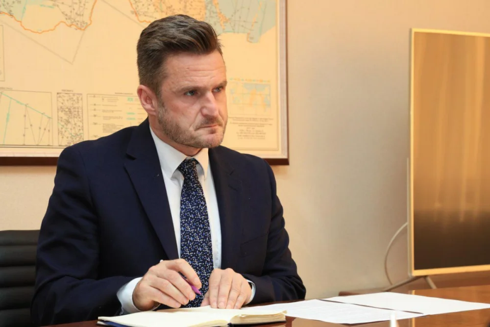 КГА ПРОВОДИТ КОНСУЛЬТАЦИИ С UK CAA