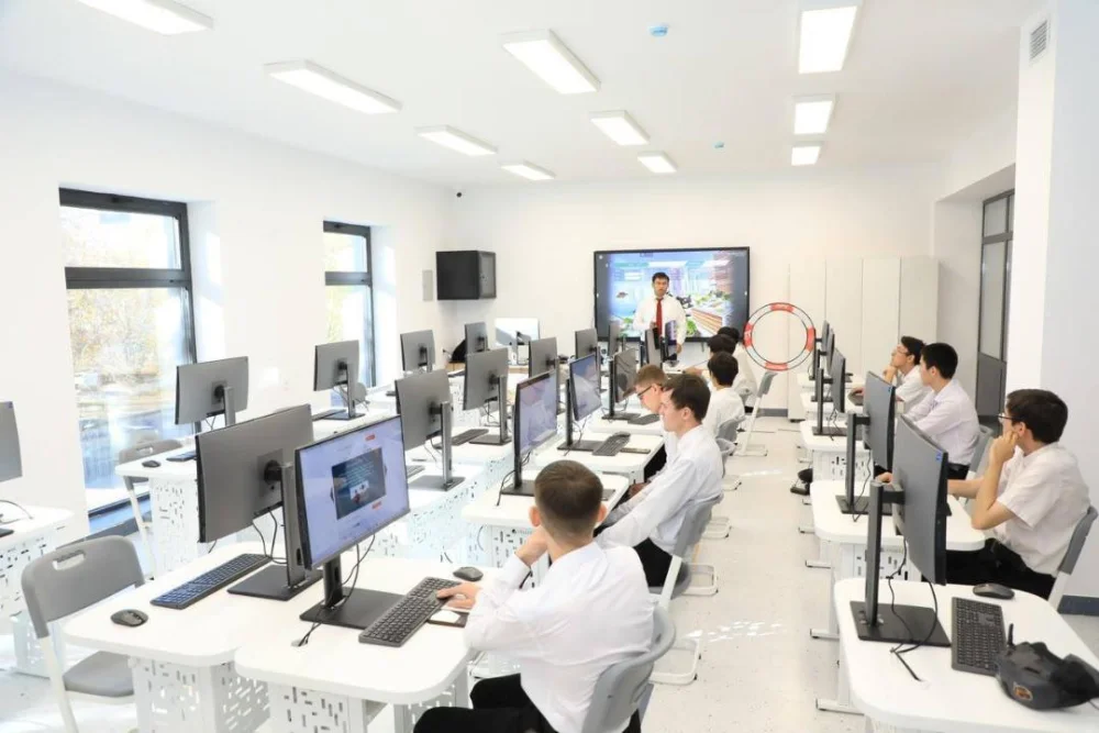 В Актобе открылся AQTOBE IT HUB, где можно бесплатно осваивать современные IT-технологии — Фото 5
