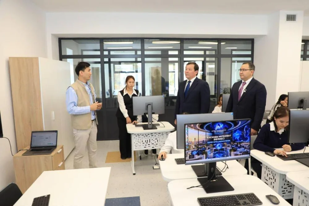 В Актобе открылся AQTOBE IT HUB, где можно бесплатно осваивать современные IT-технологии — Фото 8