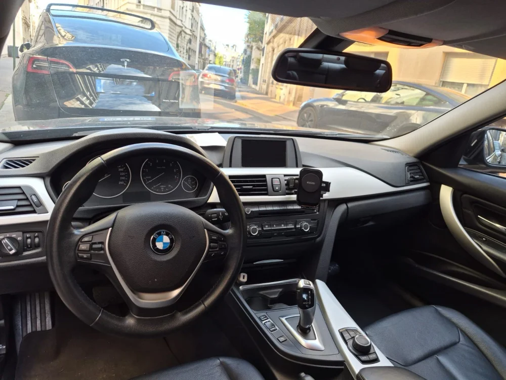 Notice of Second Open Auction for Sale of Motor Vehicle — Photo 7