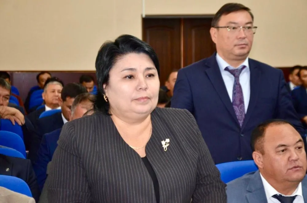 АППАРАТ МӘЖІЛІСІНДЕ БІРҚАТАР МАҢЫЗДЫ МӘСЕЛЕ ҚАРАЛДЫ — Фотосурет 8