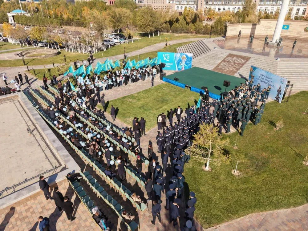 ТҮРКІСТАНДА КӨК ТУ КӨККЕ КӨТЕРІЛІП, КӨК БАЙРАҚҚА ҚҰРМЕТ КӨРСЕТІЛДІ — Фотосурет 20
