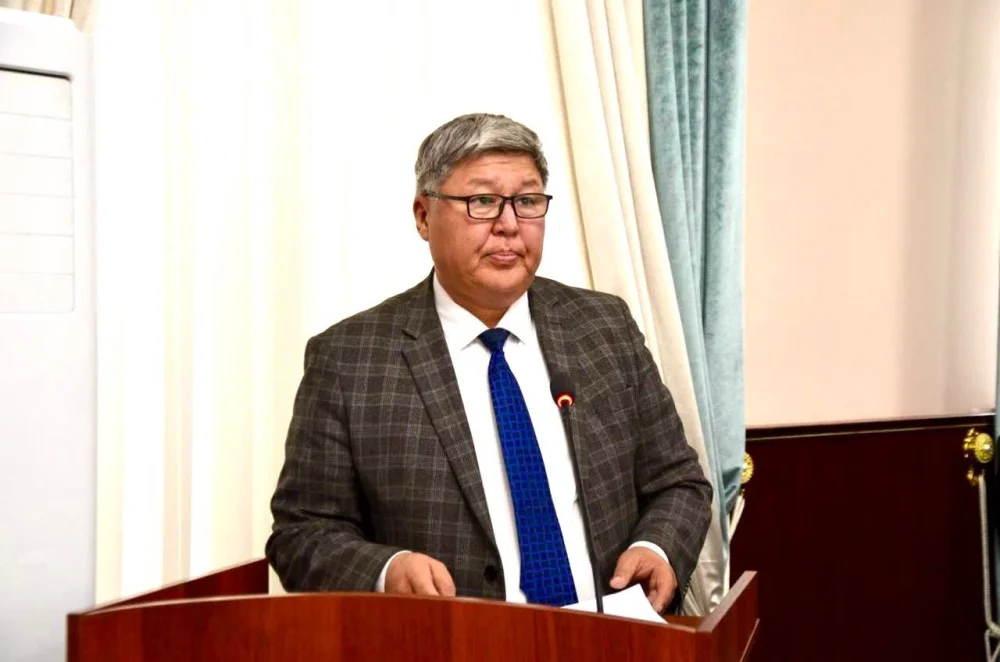 АППАРАТ МӘЖІЛІСІНДЕ БІРҚАТАР МАҢЫЗДЫ МӘСЕЛЕ ҚАРАЛДЫ — Фотосурет 3
