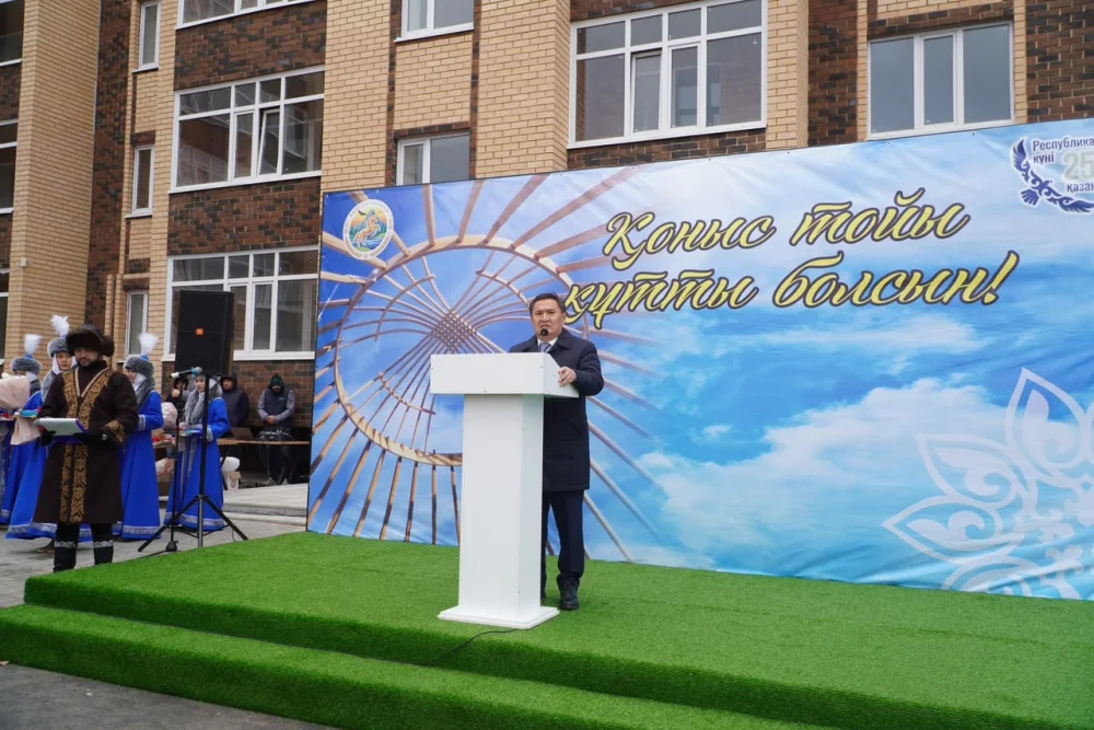 Щучинск қаласында 35 отбасы жаңа пәтерлердің кілтін алды — Фотосурет 9