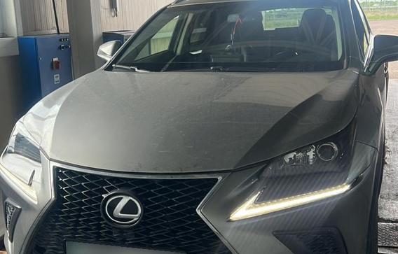 Lexus NX 2016