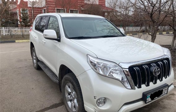Toyota Land Cruiser Prado 2014