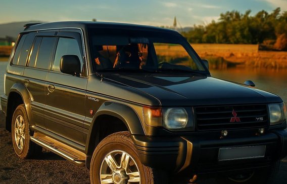 Mitsubishi Pajero 1995