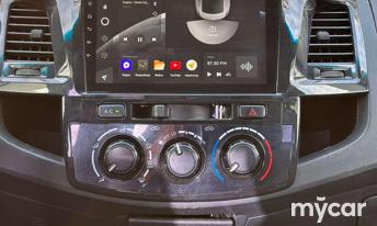 Toyota Hilux VII 2013