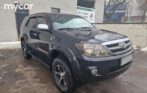 Toyota Fortuner 2007