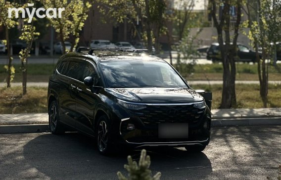 Hyundai Custin 2024