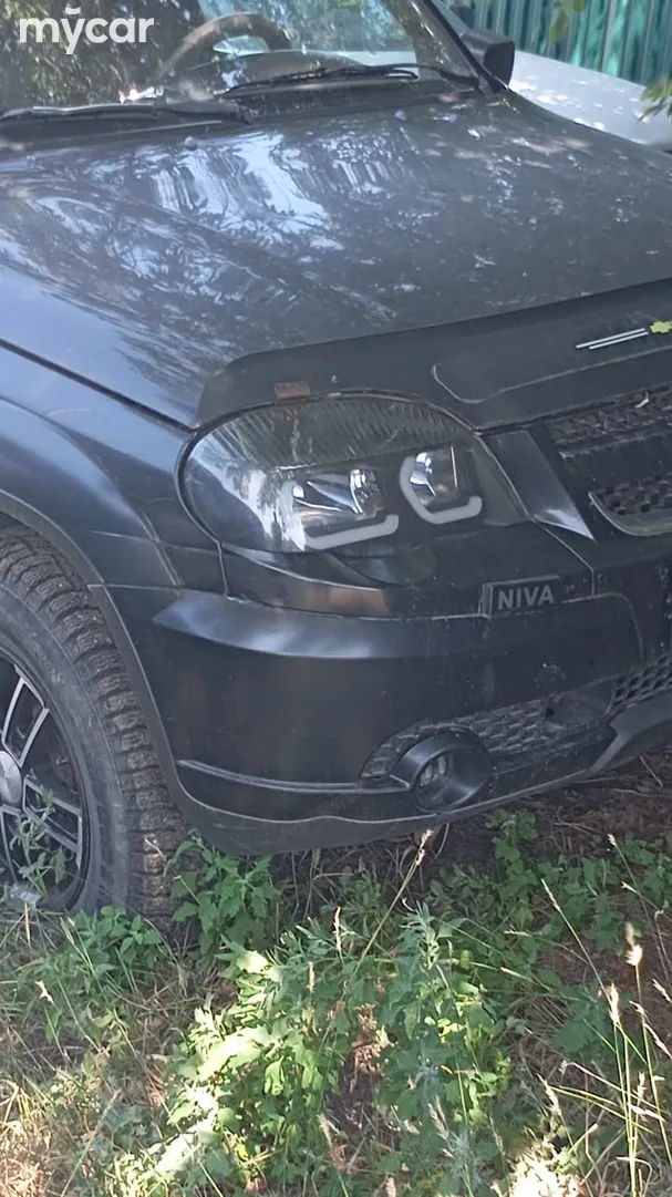 Chevrolet Niva, 2011