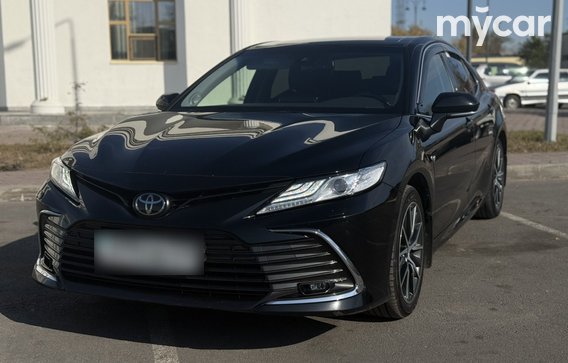 Toyota Camry 2024