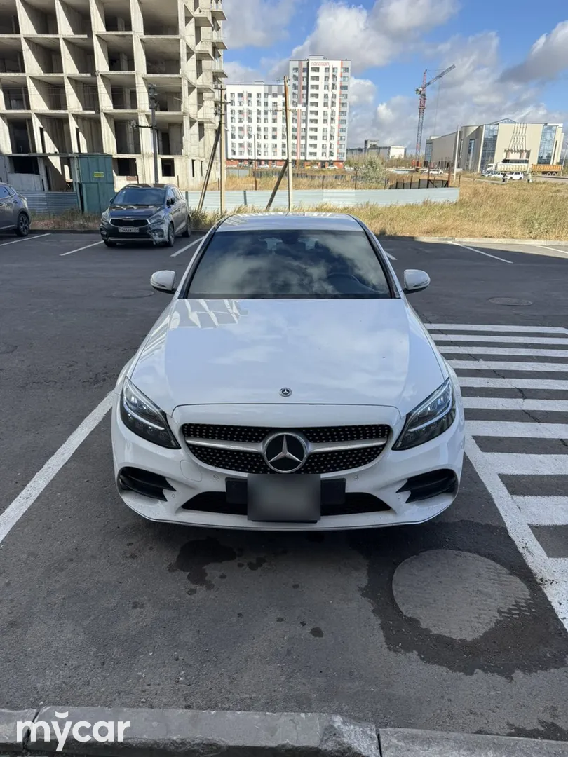 Mercedes-Benz C-Class, 2019
