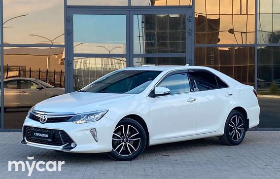 Toyota Camry 2017