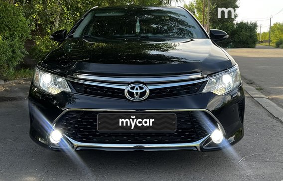 Toyota Camry 2016