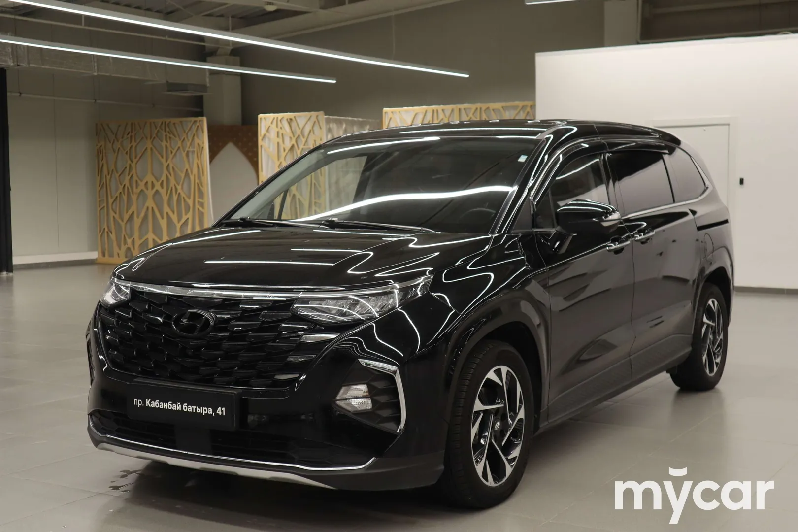 Hyundai Custin, 2024