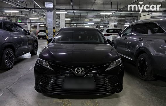 Toyota Camry 2020
