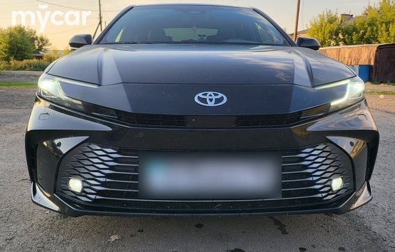 Toyota Camry 2024